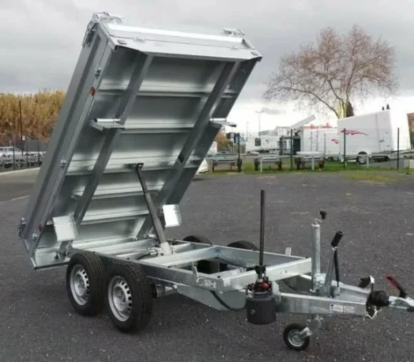 Benne 2,50 m / 750 kg / lider