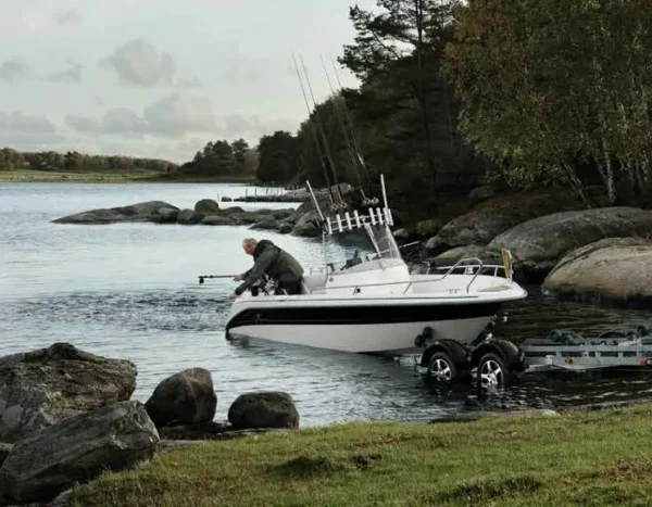 Porte-bateau 24 ft / 7 m 2500 kg brenderup