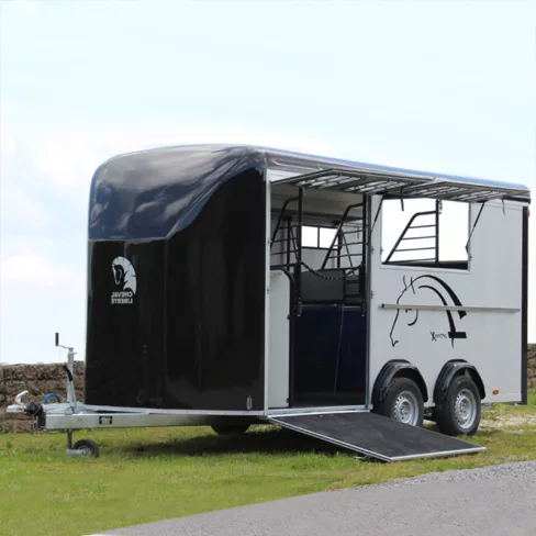 Remorque à chevaux – van maxi 4